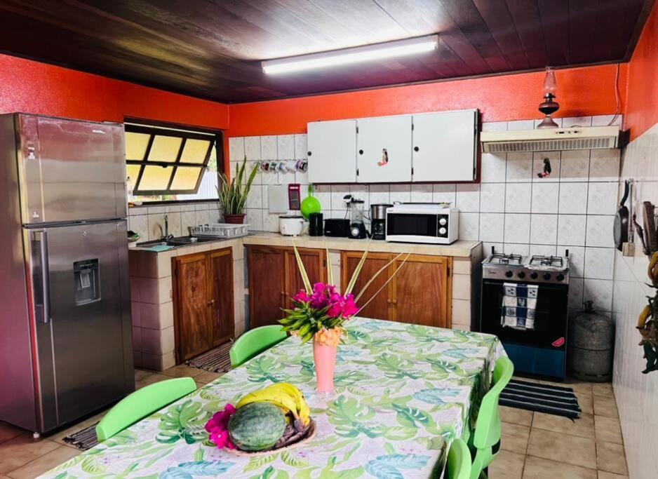 Villa Fare Manuvai Haapu Exterior foto